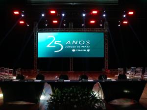 CRM-PR homenageia 1,5 mil médicos em cerimônia do Jubileu de Prata em Curitiba