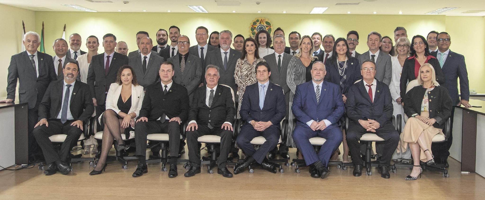 Sogipa tem nova equipe gestora para o triênio 2023-2025; Prof.ª Acácia Nasr  assume presidência - Portal CRM-PR