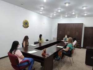 Diretora da Representao de Maring profere palestra tica na recepo a cinco novas mdicas