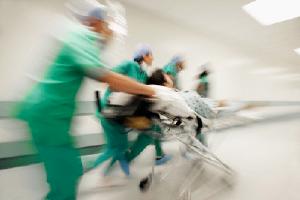 PEC torna obrigatria transferncia de pacientes do SUS para rede privada em casos de risco de morte