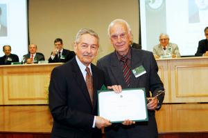 Medicina paranaense enlutada: Prof. Dr. Affonso Coelho