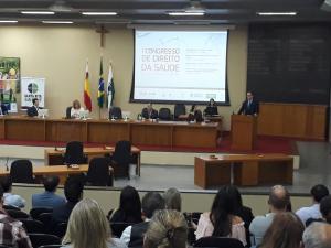 Encontro debate direito da sade em Maring
