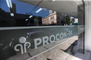 Procon emite recomendao a profissionais de sade e clnicas sobre procedimentos estticos