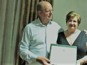 Trs mdicos de Paranava homenageados pelos 50 anos de formados com histrico exemplar