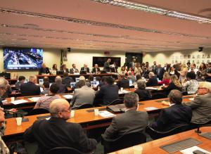Entidades mdicas lanam Agenda Parlamentar na Cmara Federal