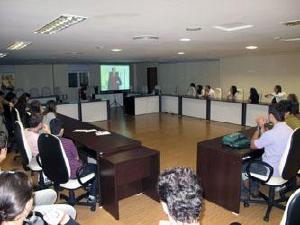 Estudantes da PUC visitam sede do Conselho em Curitiba