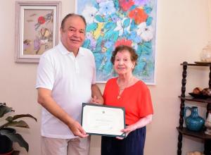 Diplomao de mrito tico alcana 10 mdicos pioneiros de Maring