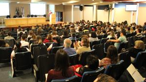 Paran refora aes de controle de infeco e resistncia antimicrobiana
