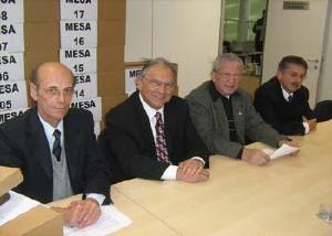 Funcionrios do CRMPR recebem treinamento para Eleio 2008