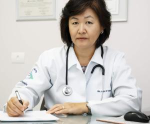 Pesar pelo falecimento da mdica Mirian Hideco Takahashi Albuquerque, professora da UEM