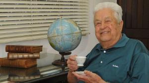 Pesar pelo falecimento do Dr. Edo Jos Diehl Peixoto (CRM-PR 813), um dos pioneiros de Cascavel