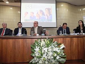 Frum ultima detalhes do Cdigo de tica dos Estudantes de Medicina