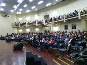 Julgamento simulado rene 438 participantes em Pato Branco
