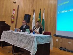 Delegacia Regional do CRM-PR em Maring realiza palestra sobre direitos e deveres no planto mdico