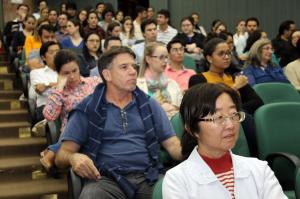 Conselheiros do CRM ministram palestras a mdicos e estudantes do Estado