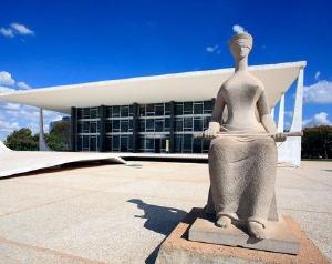 Curso de especializao reconhecido pelo MEC no  garantia de registro em Conselho