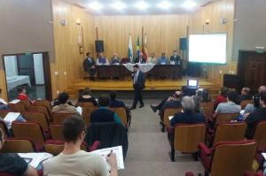 Julgamento tico simulado na Dereg de Maring
