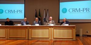 Arcebispo e professor com nmero de CRM mais antigo participam da recepo aos novos mdicos