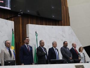 CRM-PR participa de sessão solene na Assembleia Legislativa em homenagem aos médicos legistas