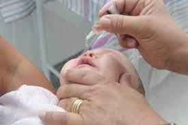 Pólio: baixa vacinação e novos casos no mundo acendem alerta para risco da doença erradicada no país
