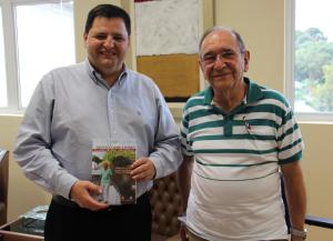 Padre e pediatra Jos Raul Matte, trajetria de dedicao a causas sociais e humanitrias