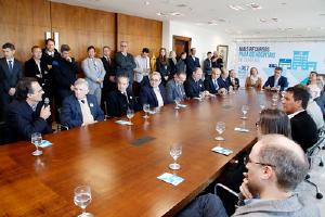 Hospitais de Curitiba recebero R$ 36,7 milhes para ampliao de servios