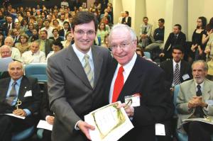 Medicina perde Dr. Ronald Luz, um dos fundadores da Associao Paranaense de Psiquiatria