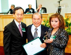 Nota de pesar: mdico e professor Saburo Sugisawa (CRM-PR 1252)