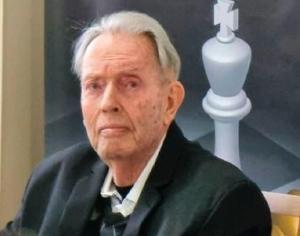 Pediatra e enxadrista Mauro de Athayde homenageado em Lages, onde nasceu, e Curitiba, onde atuou