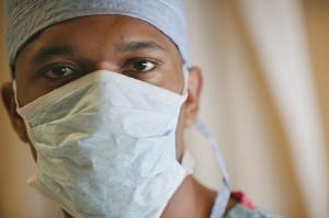 Violncia na sade: CFM cobra das autoridades mais seguranas em hospitais e postos de atendimento