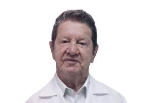 Pesar: ortopedista Waldemar Gava, um dos primeiros mdicos da Policlnica Pato Branco