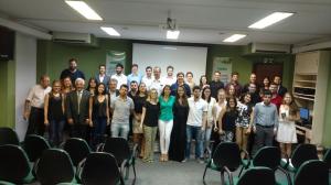Jovens mdicos so recebidos em Ponta Grossa e em Paranava