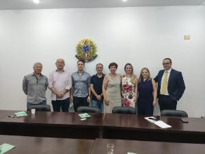 Representao Regional do CRM-PR em Maring recebe visita do secretrio de Sade do municpio