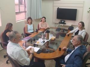 Complexo Hospital de Clínicas da UFPR apresenta nova Direção Clínica ao CRM-PR