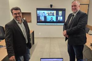 CRM-PR debate atualiza��o de normas sobre m�dicos estrangeiros em reuni�o no CFM