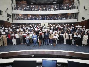 CRM-PR participa de homenagem aos profissionais da Enfermagem na ALEP