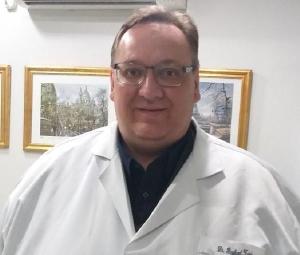 Pesar pelo falecimento do mdico Raphael D'Amore Zardo, que tinha 54 anos e 28 de formado